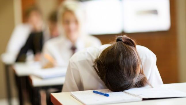 Teroarea la muncă, plătită scump. O multinaţională, daune de 10 000 de euro pentru hărţuire 