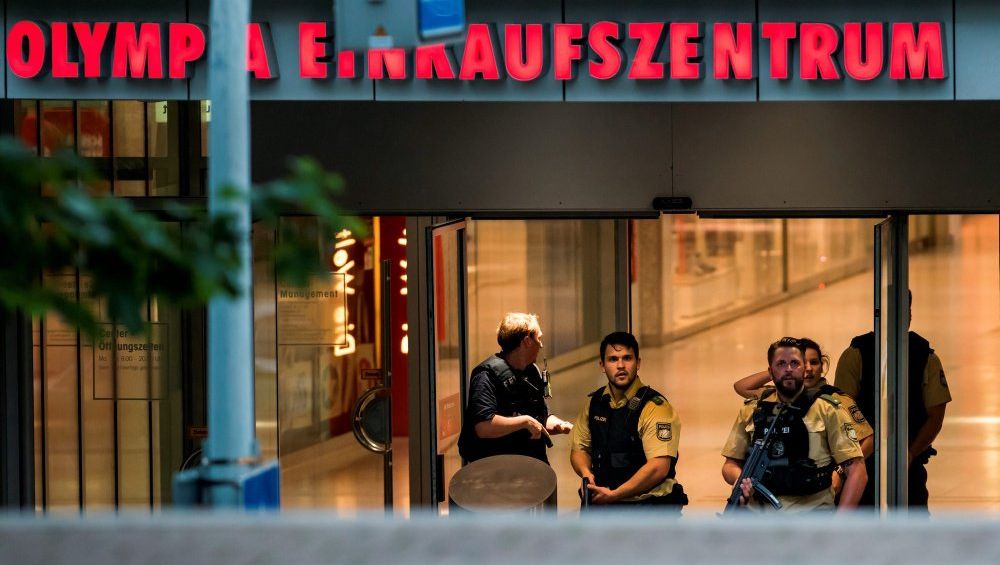 Mesajul emoționat al unui românce din Munchen: "Ne aflăm în maşină, pe o stradă, să vedem cum..."