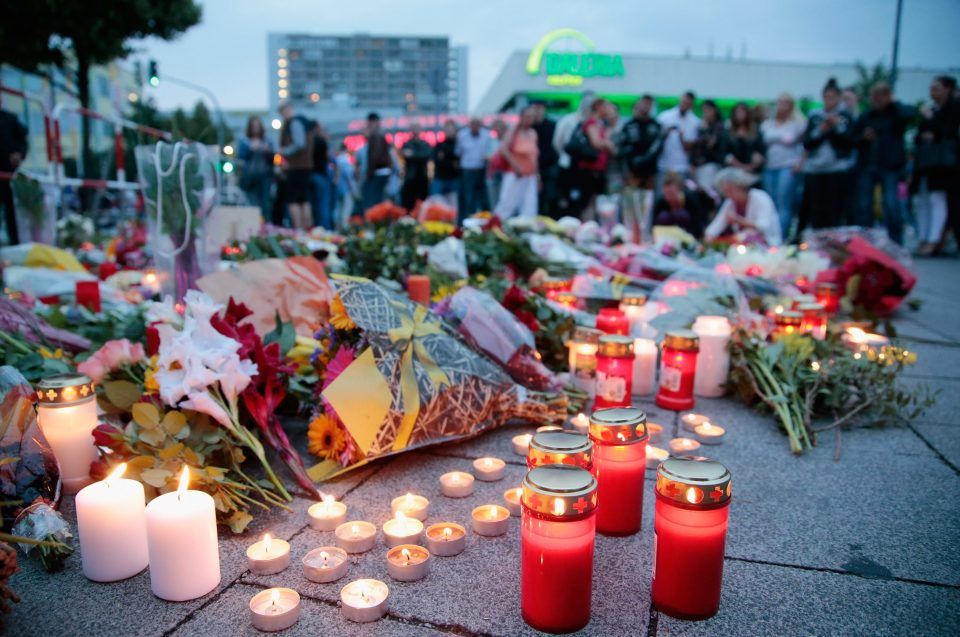 Atentat la Munchen. Motivul pentru care un tânăr s-a aruncat în faţa gloanţelor trase de atacator