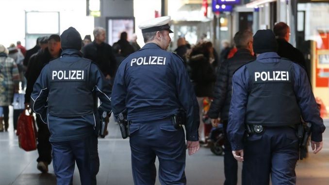 Teroare în MUNCHEN. Prima POZĂ cu atacatorul, făcută publică