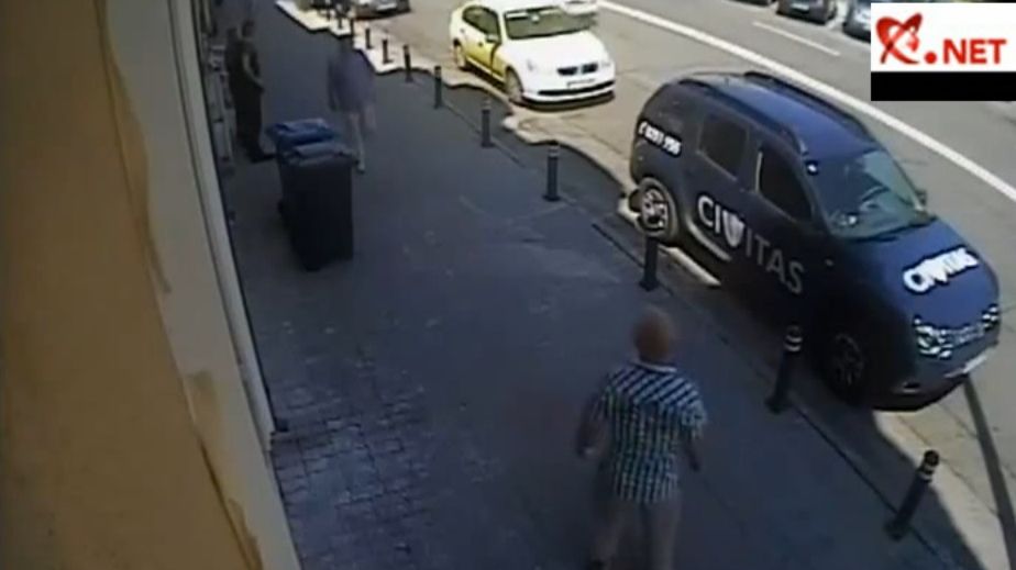Scene incredibile pe o stradă din Craiova. Ce a făcut un şofer după ce poliţistul i-a cerut actele
