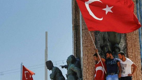 Turcia, în vizorul WikiLeaks. Cu ce dezvăluiri ameninţă: peste 100.000 de documente publicate