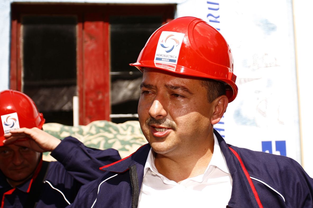 Administratorul Hidrolectrica, Remus Borza, audiat la DNA 