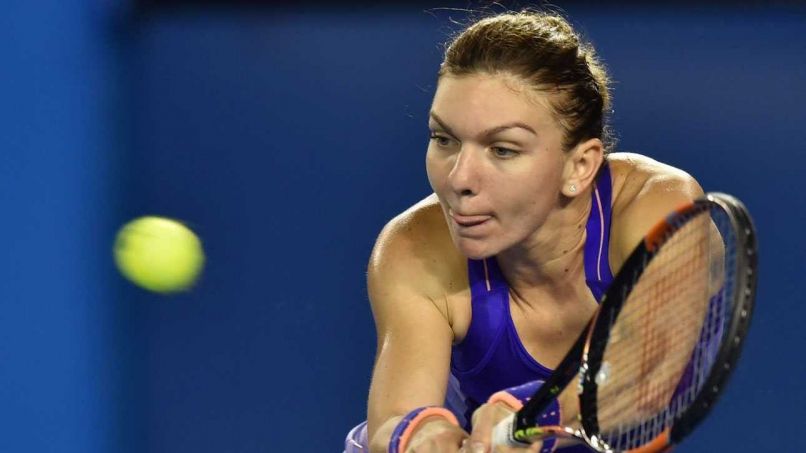 Simona Halep a zdrobit-o pe Svetlana Kuzneţova şi s-a calificat în semifinale la Montreal 