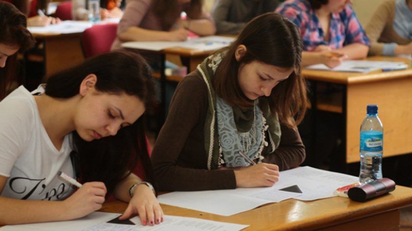 Subiecte Matematica M1 BAC 2016. Avem subiectele la profilul Mate-Info, rezolvări și barem