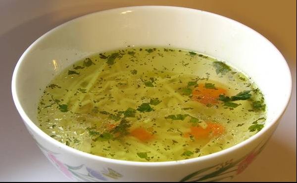 A pus o bucată de măr în supă. A rămas uimit! E trucul folosit de marii bucătari