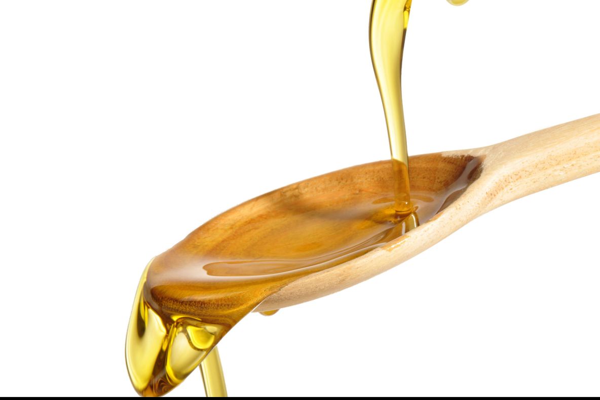 Acest ulei distruge 93% din celulele canceroase în doar două zile. Iată cum trebuie folosit