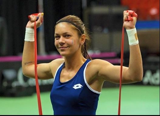 Victorie pentru Andreea Mitu la Bastad. A câştigat turneul la dublu