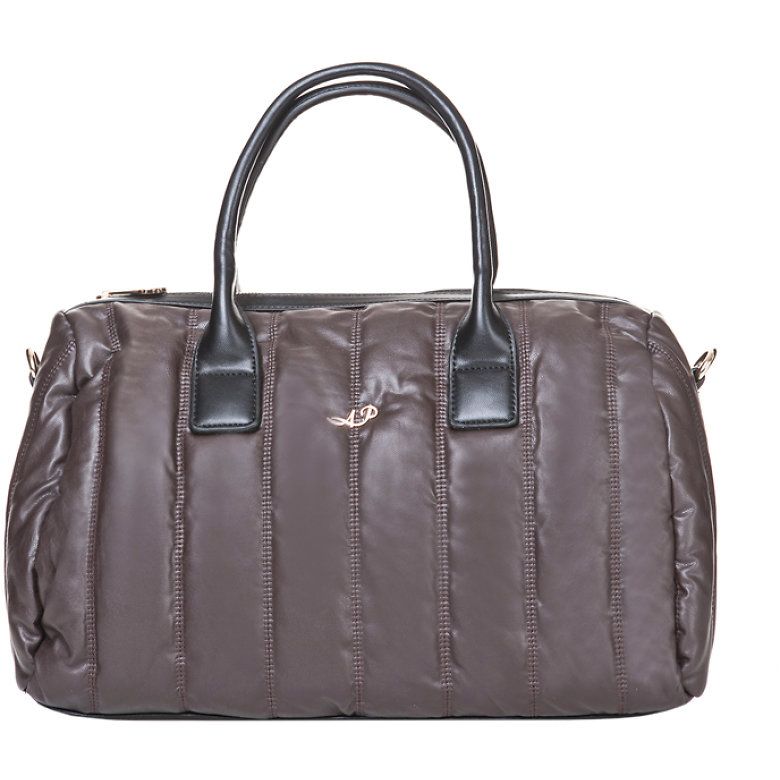 Reduceri și de peste 80% la genți de damă de la Elefant.ro