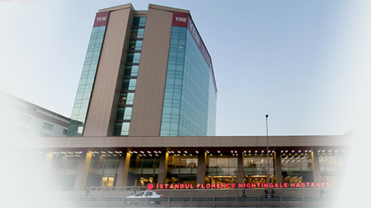 Pacienţii cu scolioze şi probleme ale coloanei cervicale, toracale şi lombare, consultaţi GRATIS (P)