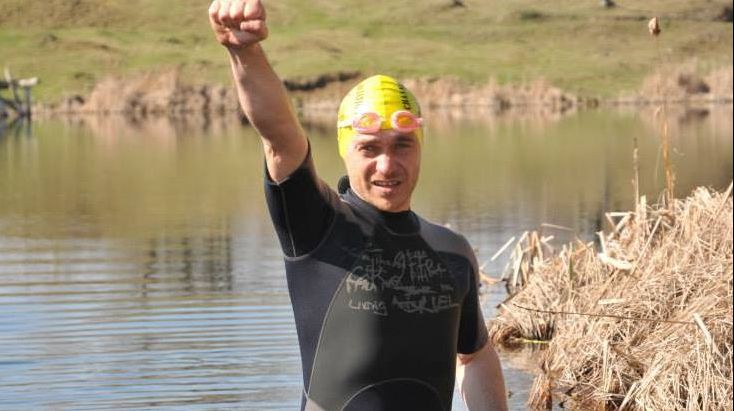 Avram Iancu a traversat înot Canalul Mânecii, fără costume şi accesorii speciale