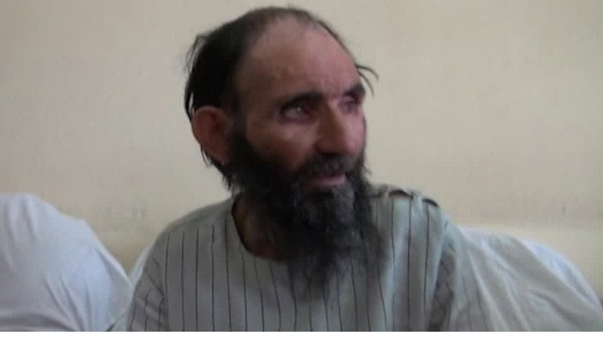 La 60 de ani s-a căsătorit cu o fetiță de 6 ani. Explicația o dă chiar bărbatul și este șocantă