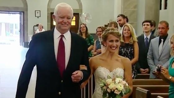 DRAMATIC. O mireasă a fost condusă la altar de bărbatul care a primit inima tatălui ei