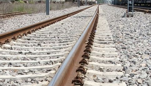 Bărbat de 80 de ani, ucis de tren în zona Gara Băneasa