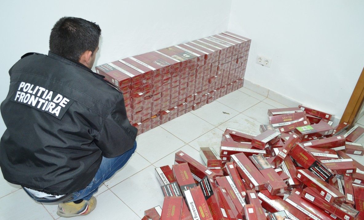 25.000 de ţigarete confiscate în Suceava de vameşi 