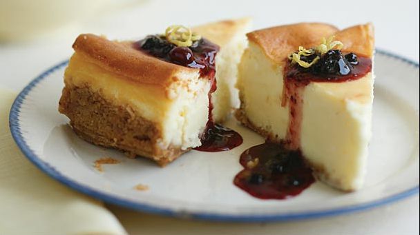 Cheesecake fără coacere. Rețeta cu care îi vei surprinde pe cei dragi