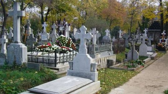 Cutremurător. Un băieţel a cerut apă la propria înmormântare 