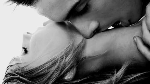 Fantezia SECRETĂ pe care o au 53% dintre femei. Rezultatul studiului e ŞOCANT!