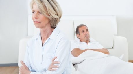 I-a spus soţiei că vrea să o părăsească pentru o tânără de 23 de ani. Răspunsul ei e genial!