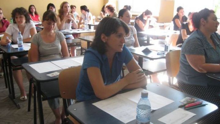 REZULTATE DEFINITIVAT 2016. Nota minimă de promovare la definitivat este 8. Verifică online media  