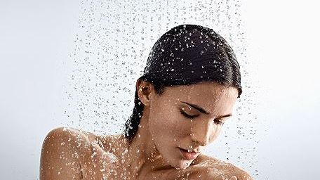 Ce se întâmplă cu corpul tău când nu te speli două zile 