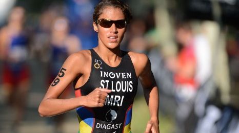 JO 2016. Sportiva Fabienne St Louis, diagnosticată cu cancer în decembrie, a concurat la triatlon