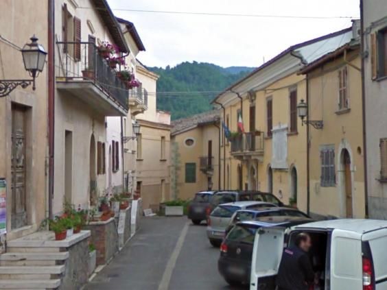 Nou seism în Italia. Panică în Amatrice, unde s-a prăbuşit faţada unei clădiri