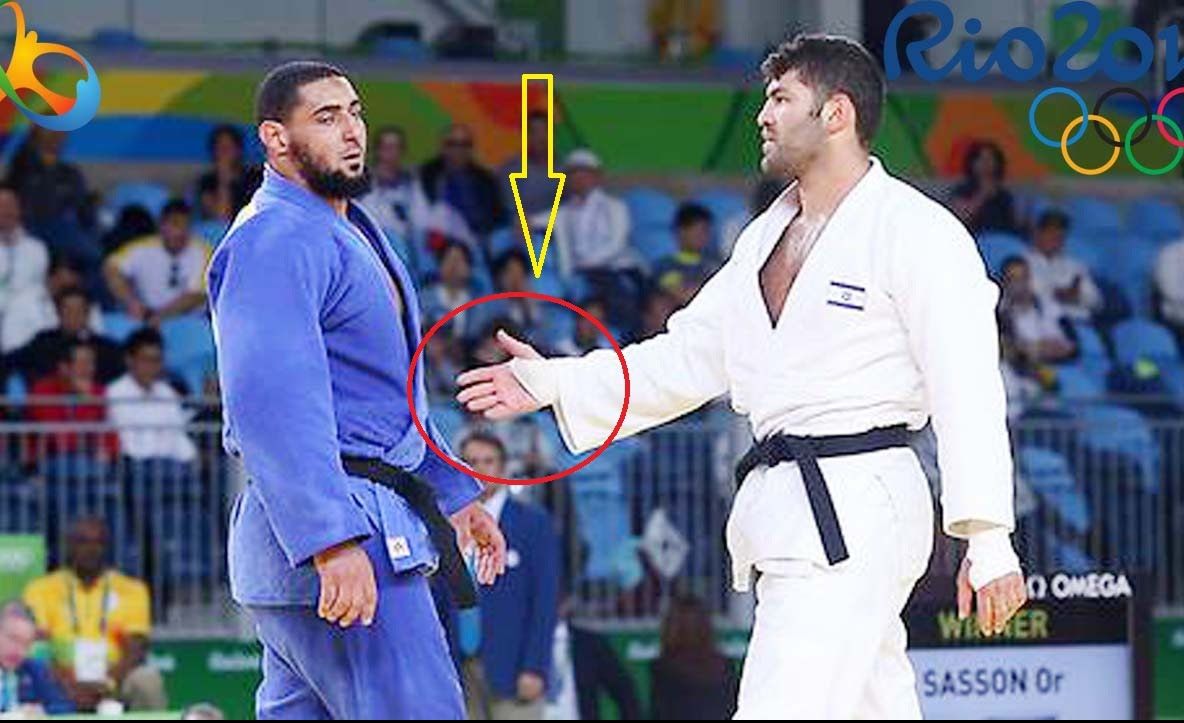 JO 2016. Judoka egiptean care a refuzat să dea mâna cu un israelian a fost trimis acasă