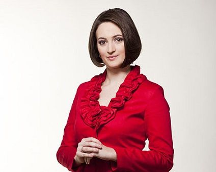 Klaus Iohannis are un nou purtător de cuvânt: Mădălina Puşcalău, fost jurnalist 