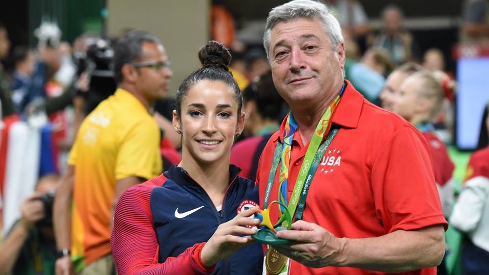 Corespondenţă de la RIO. Românul din spatele gimnastelor din SUA care au cucerit aurul 