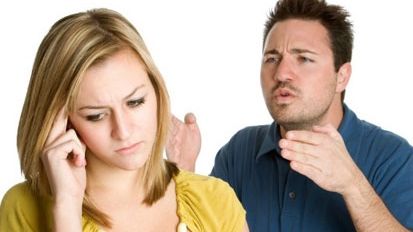 3 obiceiuri ale bărbaților care le enervează la culme pe femei