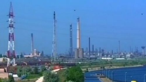 Efectul incendiului de la Petromidia. ITM verifică toate unităţile de prelucrare a ţiţeiului 
