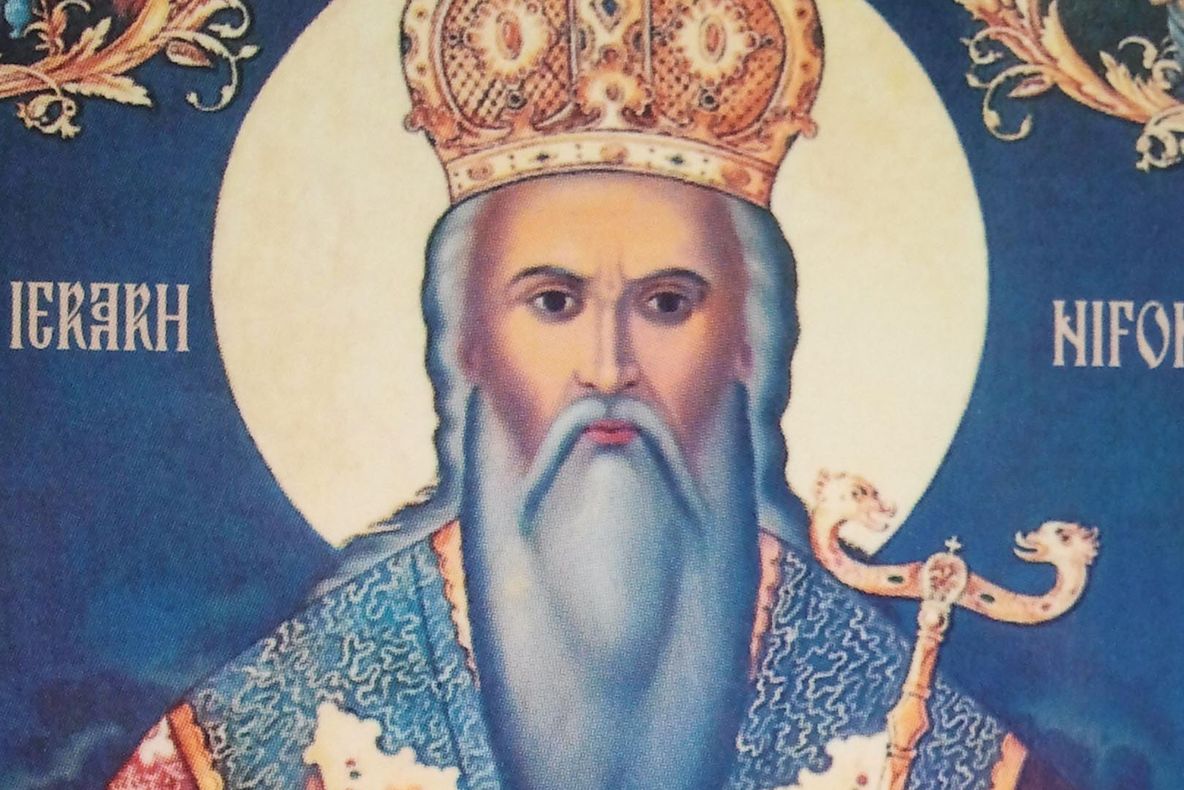 SĂRBĂTOARE 11 august. Cruce neagră! Un mare sfânt este prăznuit azi de ortodocşi