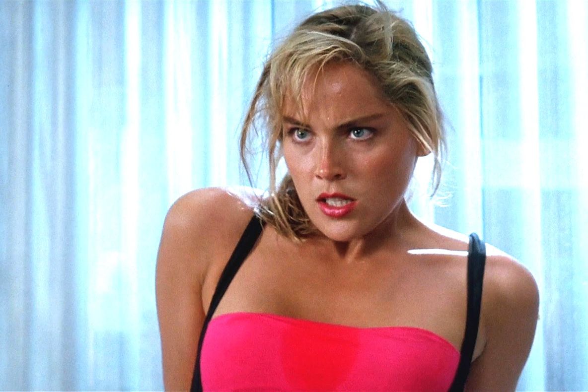 Adio, diva din Basic Instinct! Cum arată Sharon Stone pe plajă, la 58 de ani