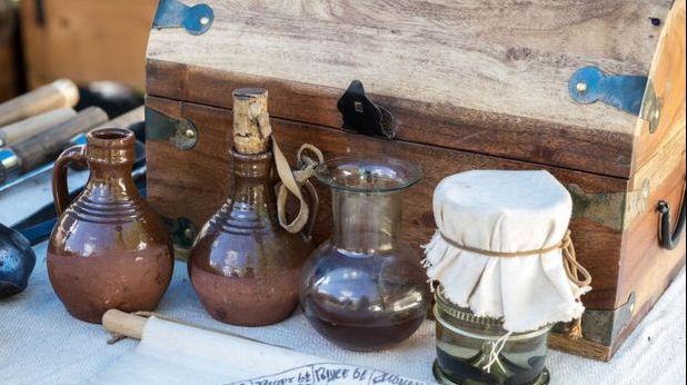 Cele mai ciudate leacuri medicale din istorie! S-a dovedit ştiinţific că unele sunt eficiente