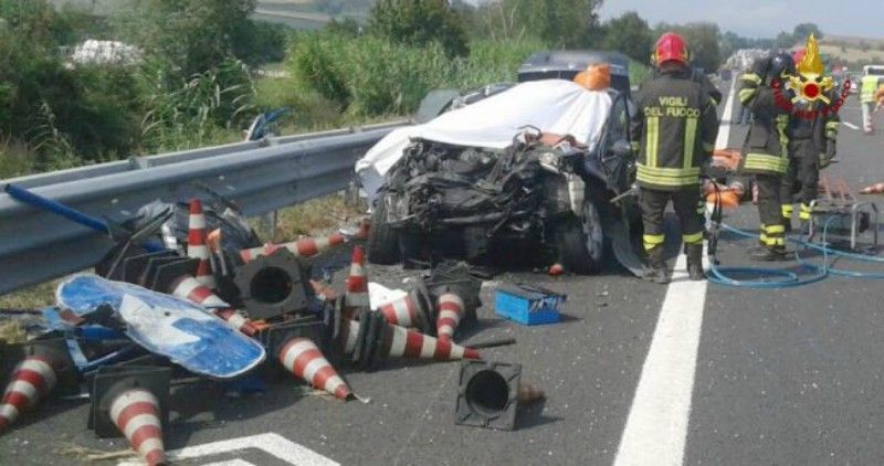 Accident cu imagini înfiorătoare pe o autostradă din Italia 