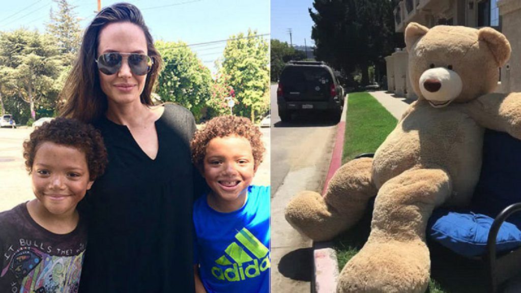 Angelina Jolie a făcut un gest incredibil pentru doi copii care opreau șoferii pe stradă
