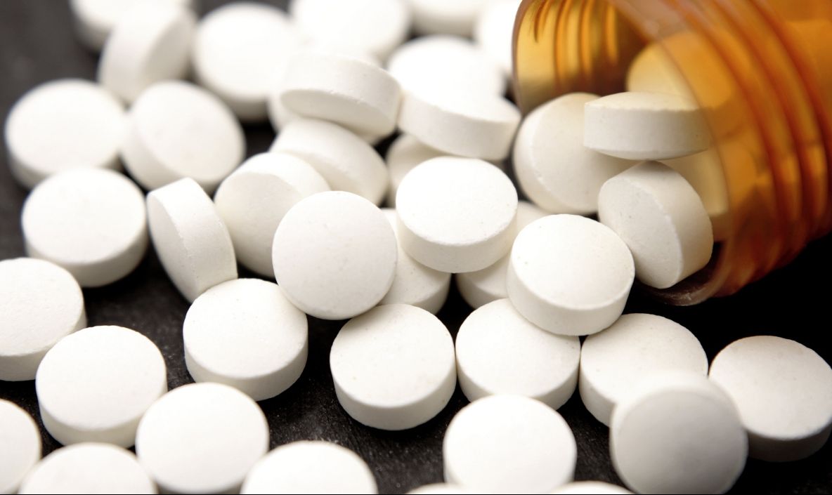 Medicii trag un semnal de alarmă: Nu mai luaţi aspirină când sunteţi răcit! Acest medicament nu...