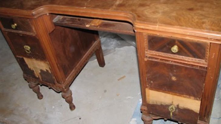 A rămas însărcinată de 5 ori. După 60 de ani, a găsit un bilet ascuns în biroul tatălui. A îngheţat!