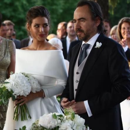 Bobby Păunescu a făcut nunta! Imagini cu mireasa 