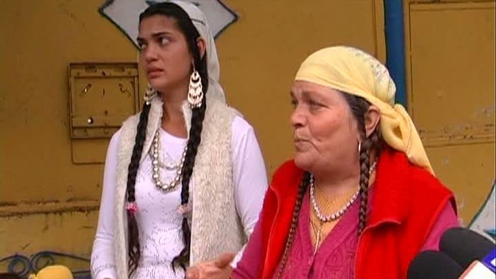 Nepoata de 16 ani a bulibaşei din Iveşti, răpită. Adolescenta şi "răpitorul", fiecare căsătoriţi