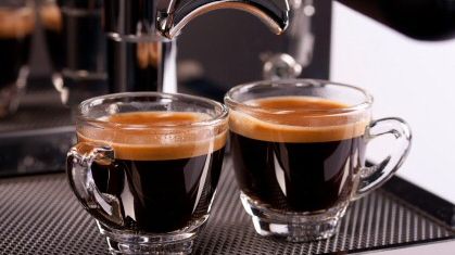 Cum se bea cafeaua care te ține treaz 18 ore