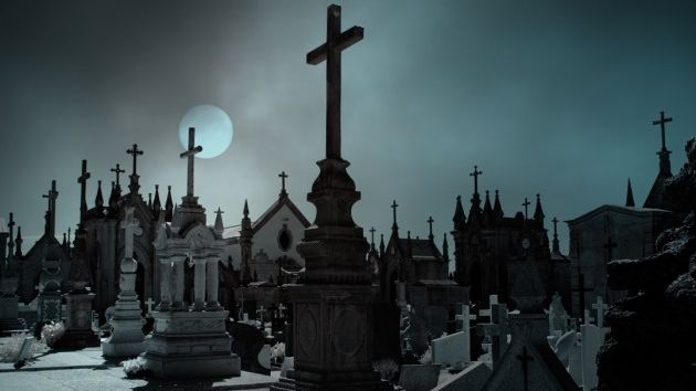 Povestea femeii care a murit o dată, dar a fost îngropată de două ori