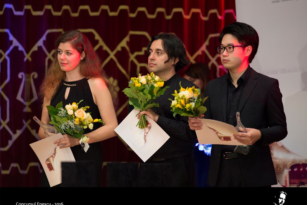 Victoria Vassilenko din Bulgaria este câștigătoarea Concursului Enescu 2016 la Secțiunea Pian