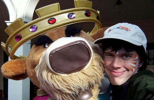 Doi ani de închisoare pentru o vizită la Disneyland. S-a întâmplat unui tânăr profesor