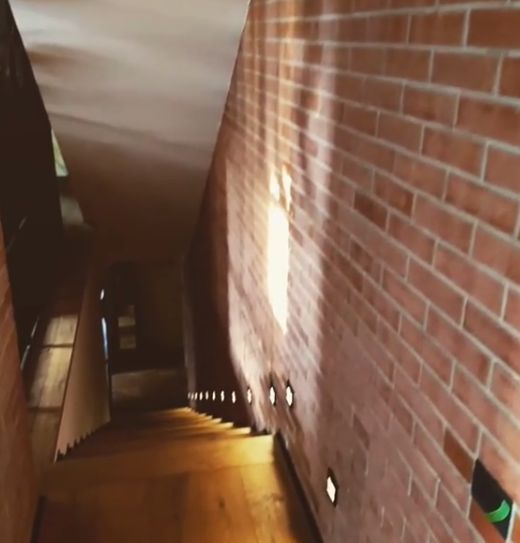 Cum arată apartamentul Deliei în valoare de 1,4 milioane de euro 