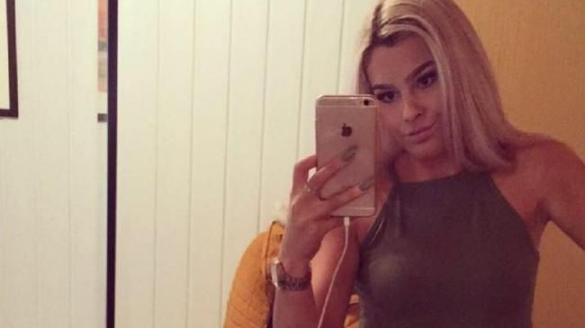 I-a oferit o băutură, dar la o săptămână după aceea, a primit un sms care a uimit-o. Îi cerea...