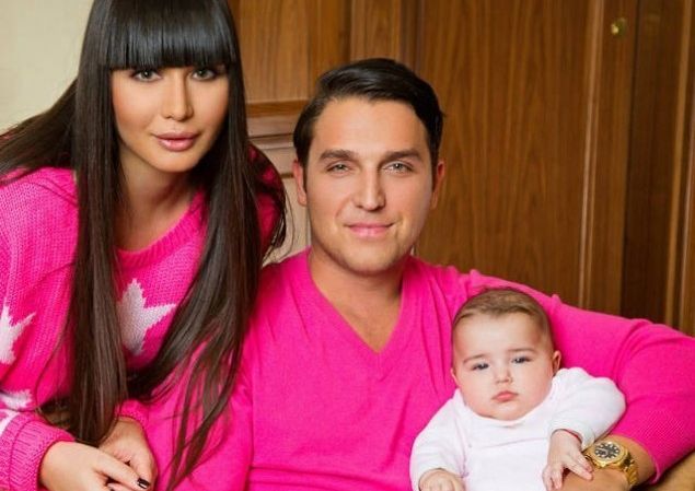 Femeia care a prezis în urmă cu 3 ani că Elena Băsescu va divorţa RUPE TĂCEREA