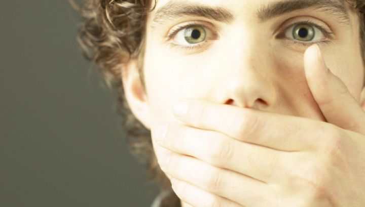 "Așa am aflat că mama joacă în filme pentru adulți". Mesajul uluitor postat de un tânăr pe Facebook