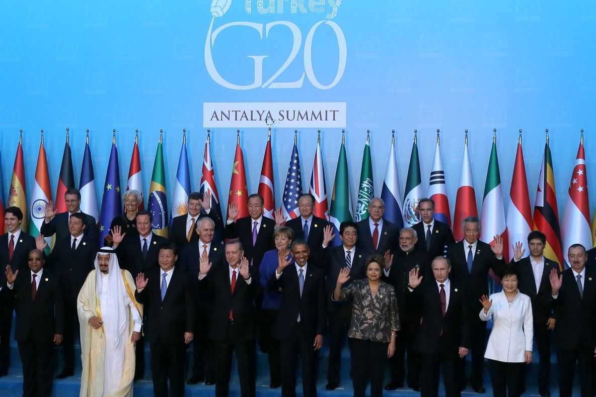 Plin de spioni chinezi la G20. Liderii, sfătuiţi să se schimbe sub cearşaf 
